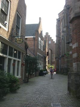 Nijmegen : St. Stevenskerkhof, Kanunnikhuisje ( Kanonikerhäuser )